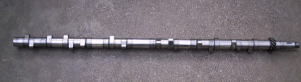 R-R PIII - cleaned camshaft #1