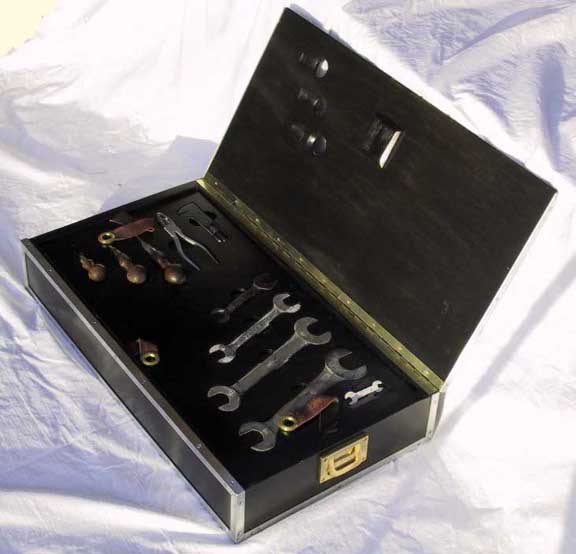 Phantom III upper tool tray